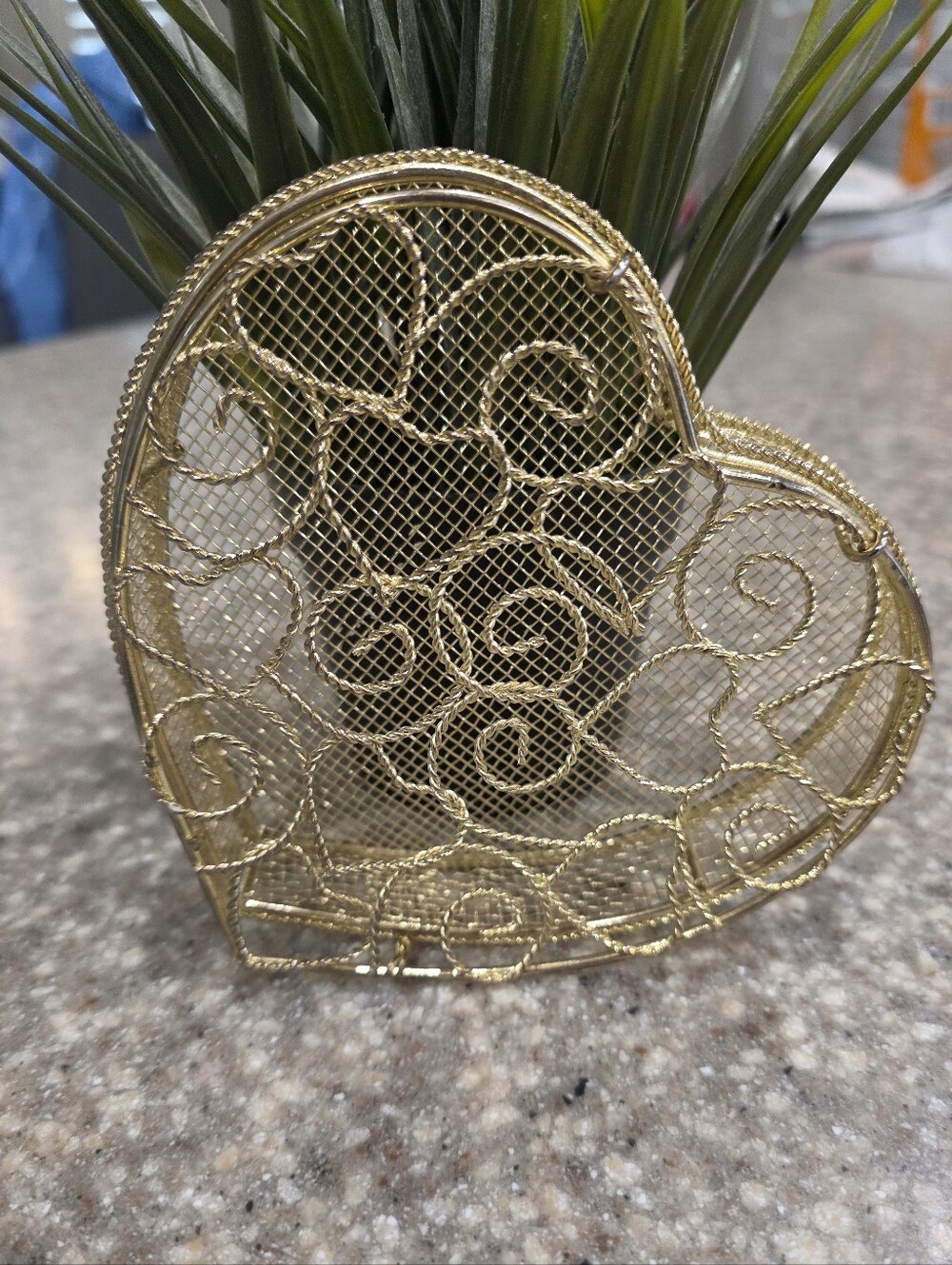 Gold-tone Heart-Shaped Decorative trinket box